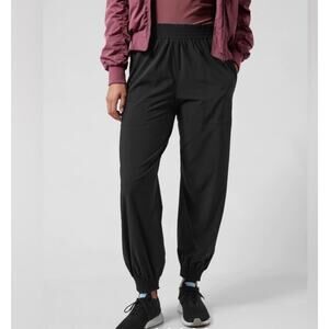 Athleta Womans 20 Plus Savannah Jogger Pant Black Pull On Travel Athleisure